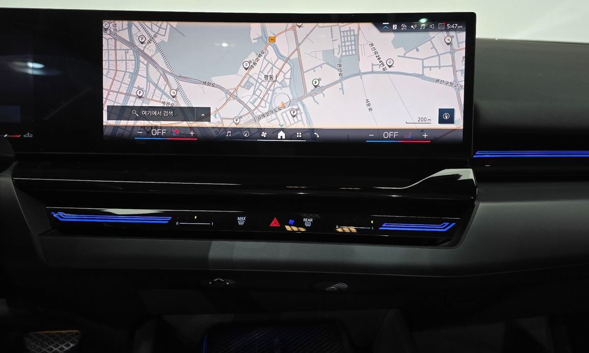 BMW 5-Series 2024