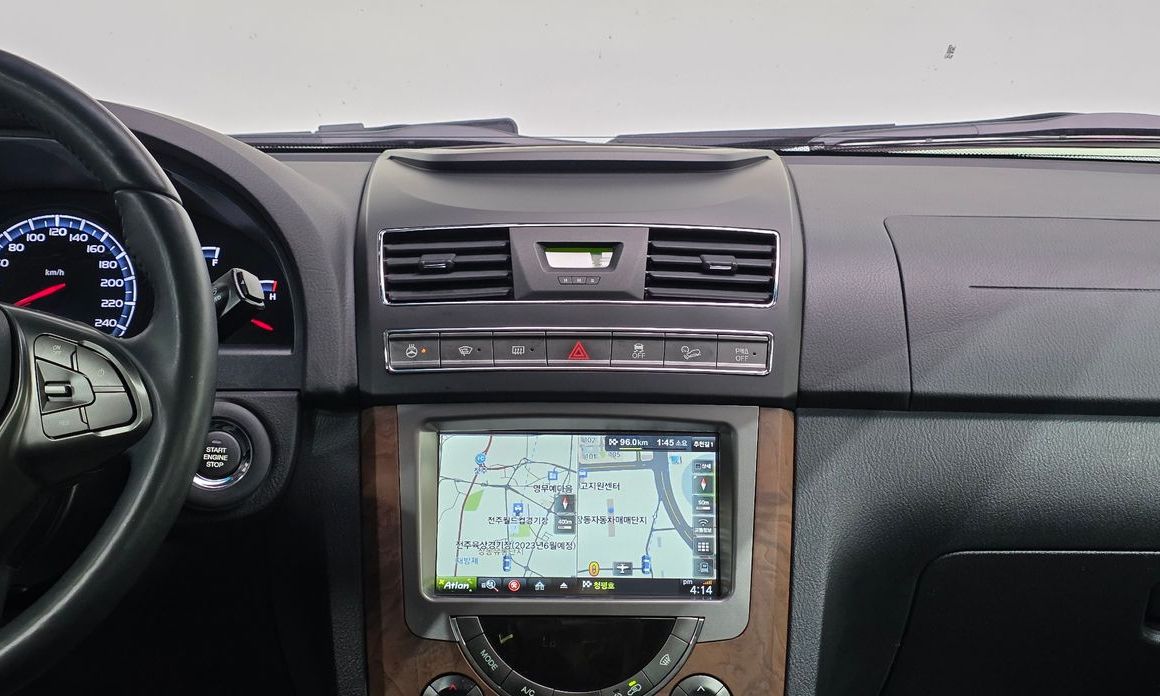 KG_Mobility_Ssangyong Rexton 2017