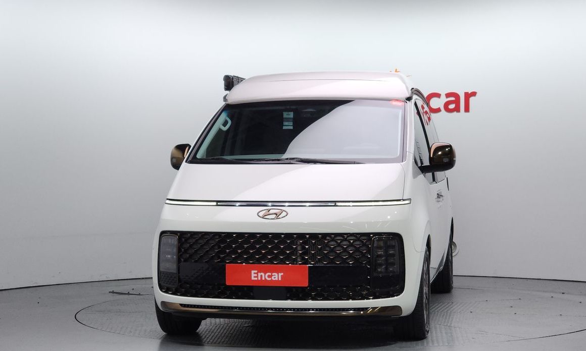 Hyundai Staria 2024