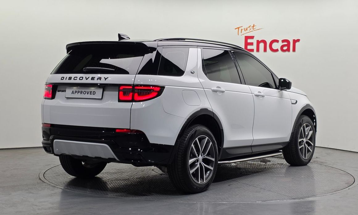 Land Rover Discovery Sport 2025