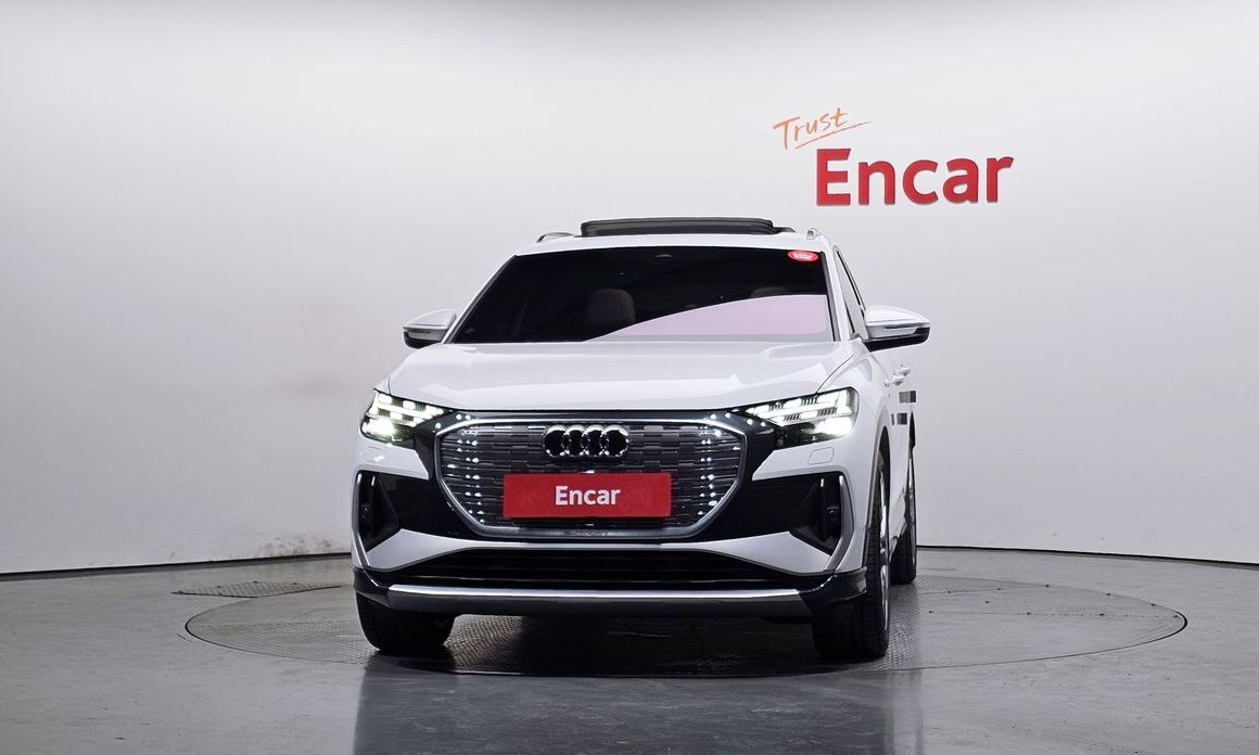 Audi Q4 e-tron 2025