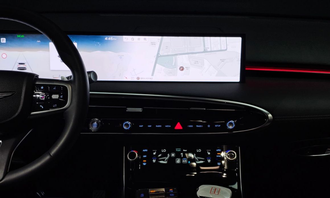 Genesis GV70 2025