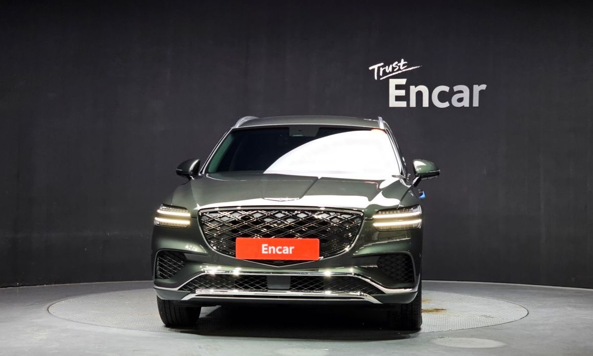 Genesis GV70 2025