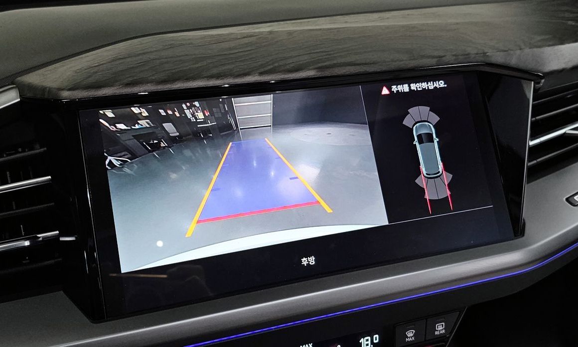 Audi Q4 e-tron 2025