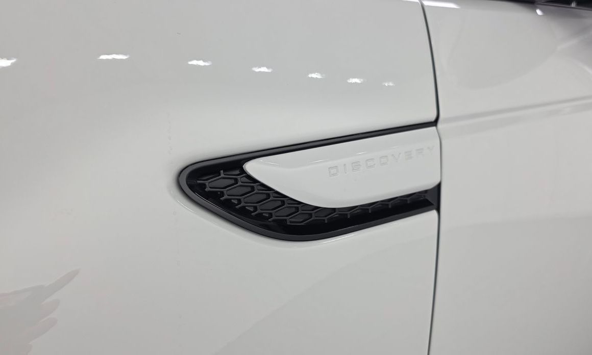 Land Rover Discovery Sport 2025