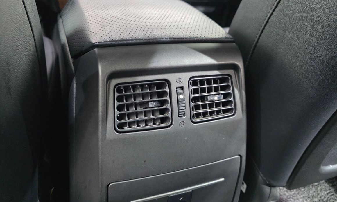 KG_Mobility_Ssangyong Rexton 2017
