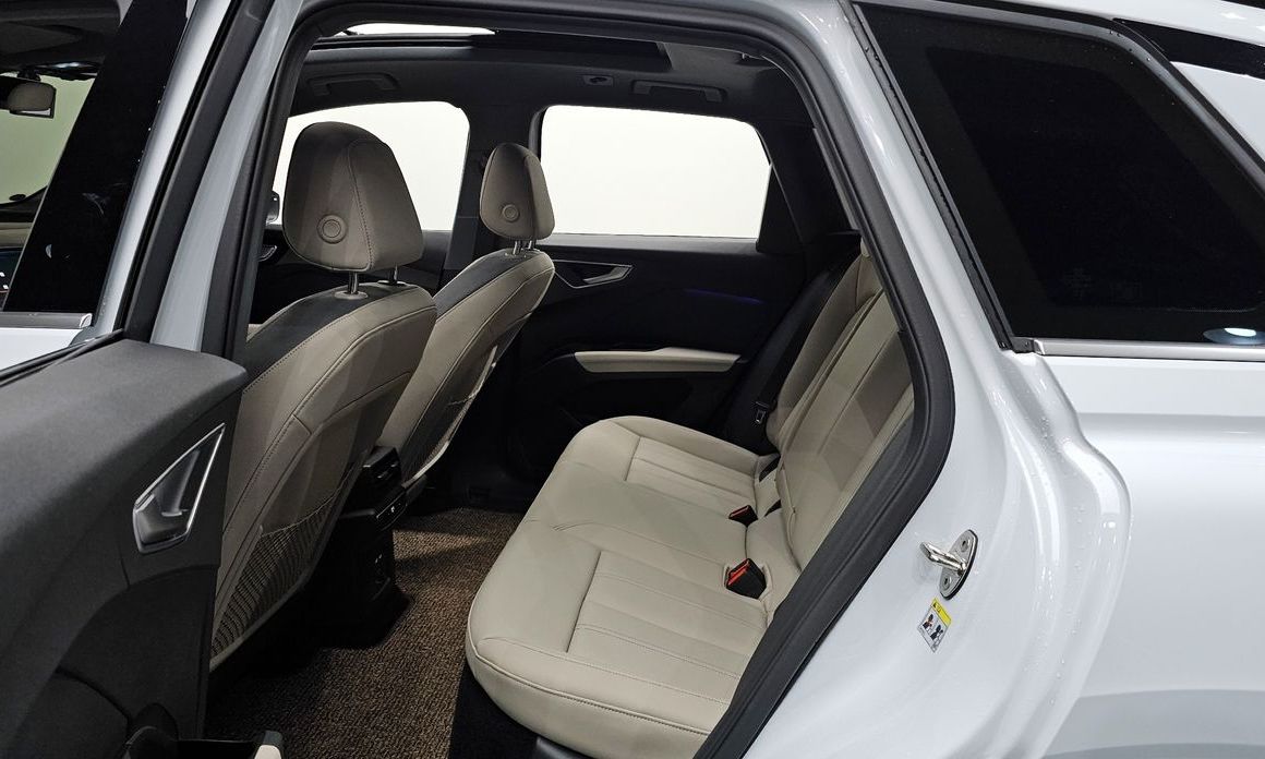 Audi Q4 e-tron 2025