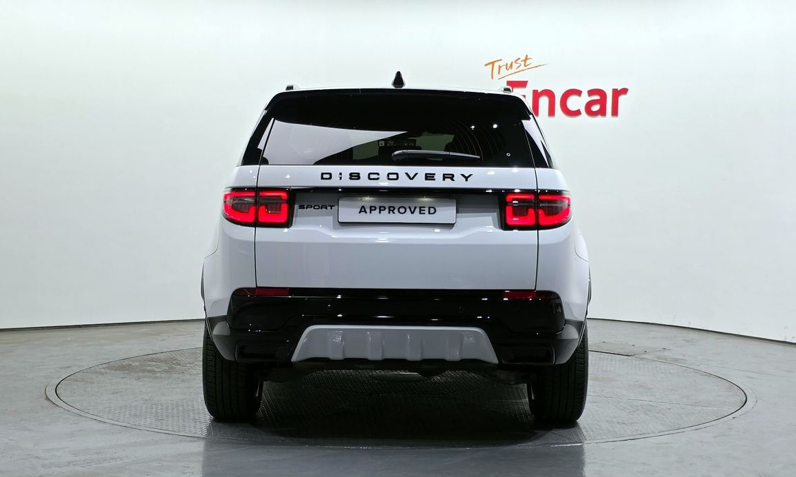 Land Rover Discovery Sport 2025