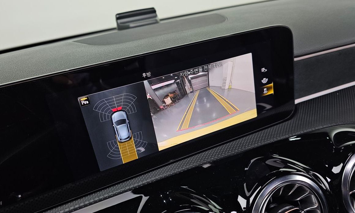 Mercedes-Benz A-Class 2023