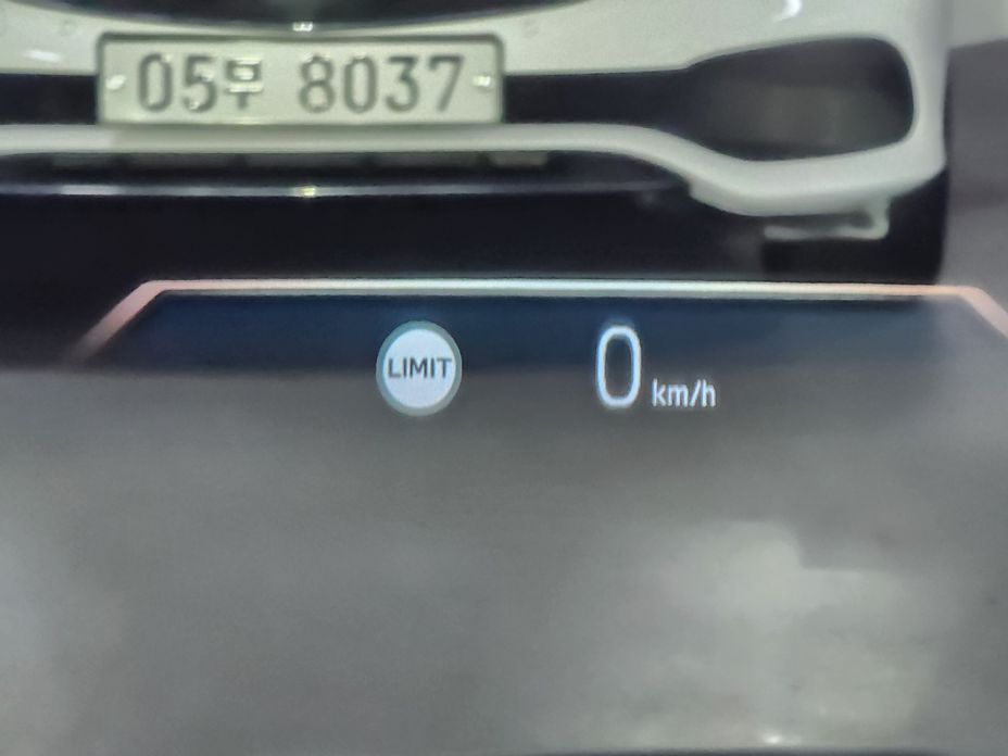 BMW 5-Series 2024
