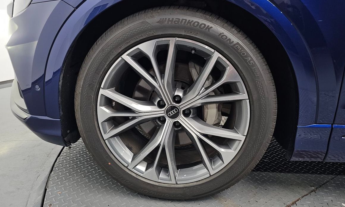 Audi Q8 2022