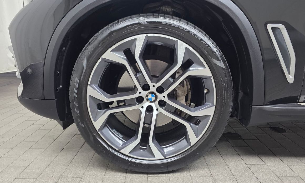 BMW X5 2022