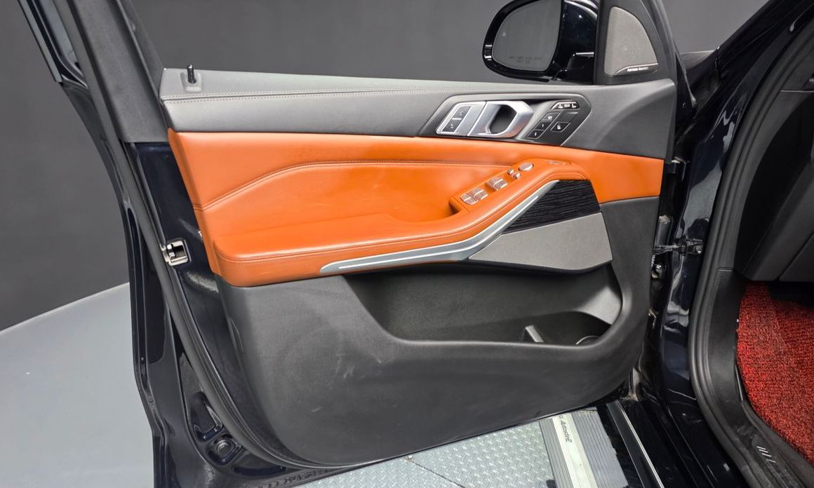 BMW X7 2020