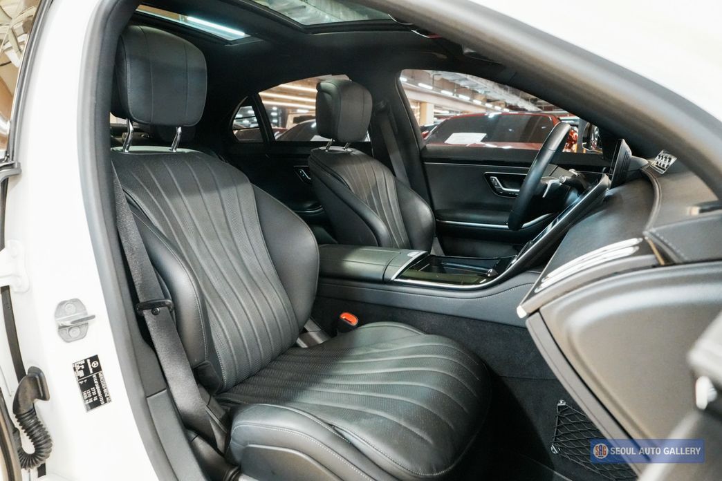 Mercedes-Benz S-Class 2021