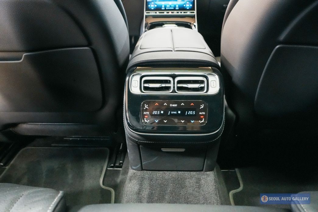 Mercedes-Benz S-Class 2021