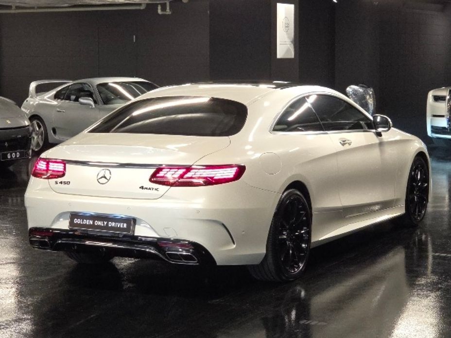 Mercedes-Benz S-Class 2020