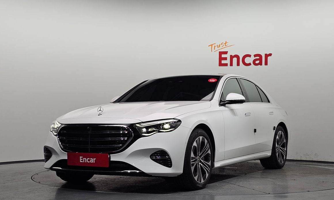 Mercedes-Benz E-Class 2025