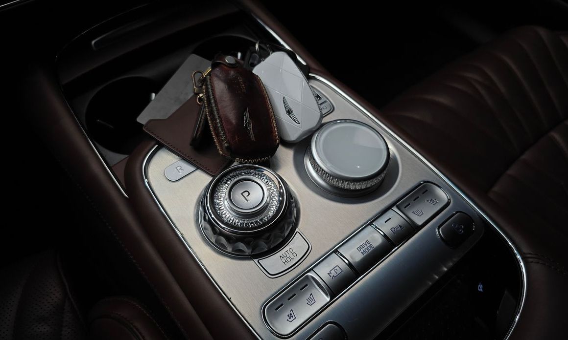 Genesis G90 2023