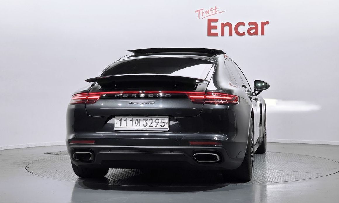 Porsche Panamera 2018