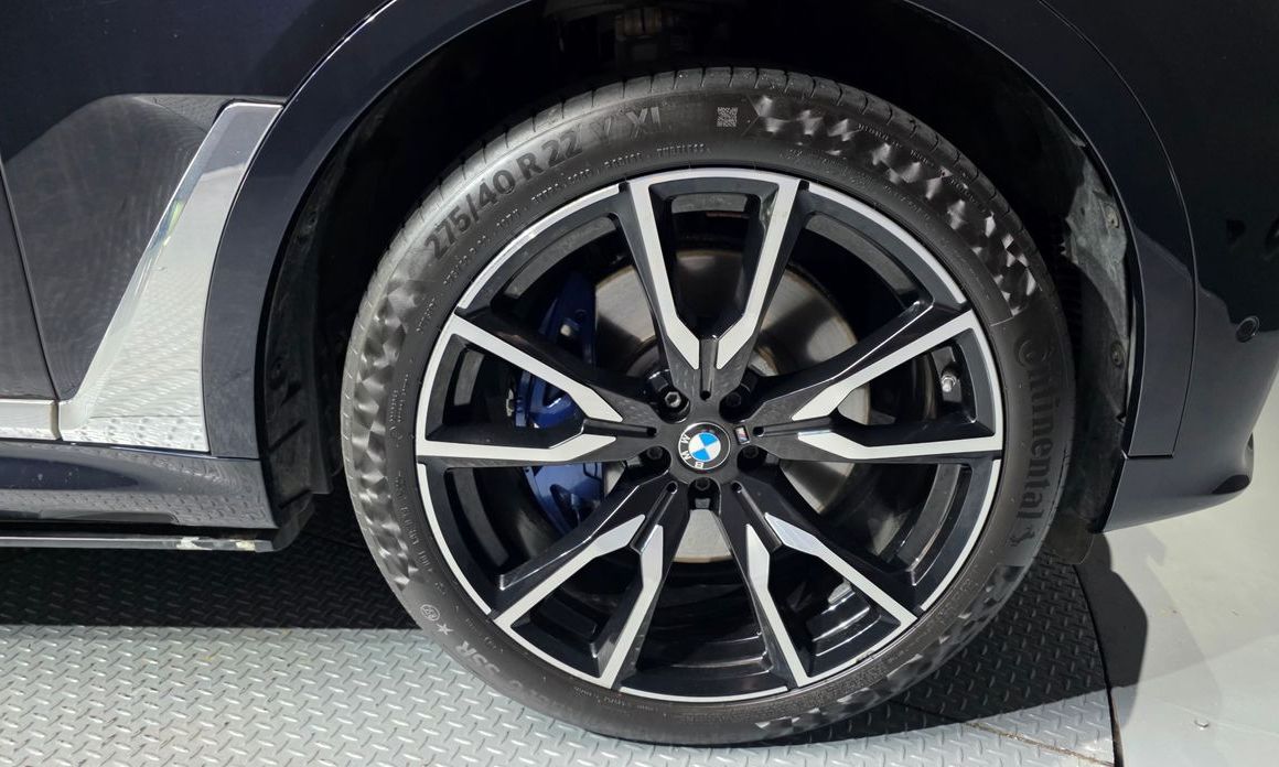 BMW X7 2020