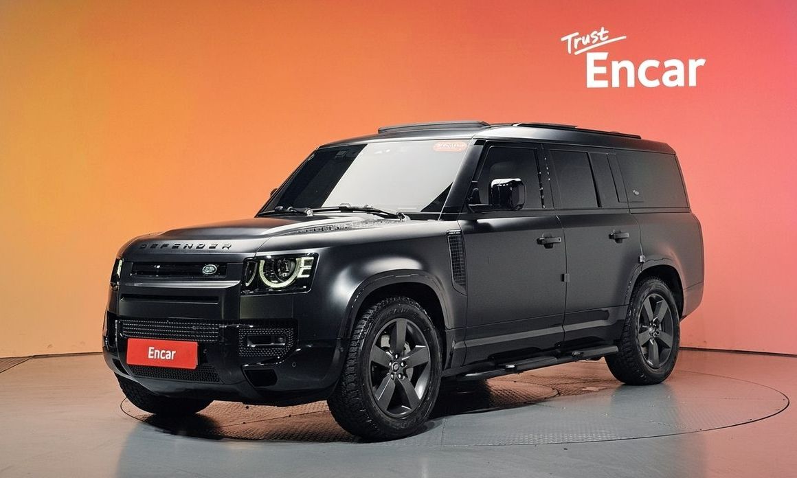 Land Rover Defender 2023