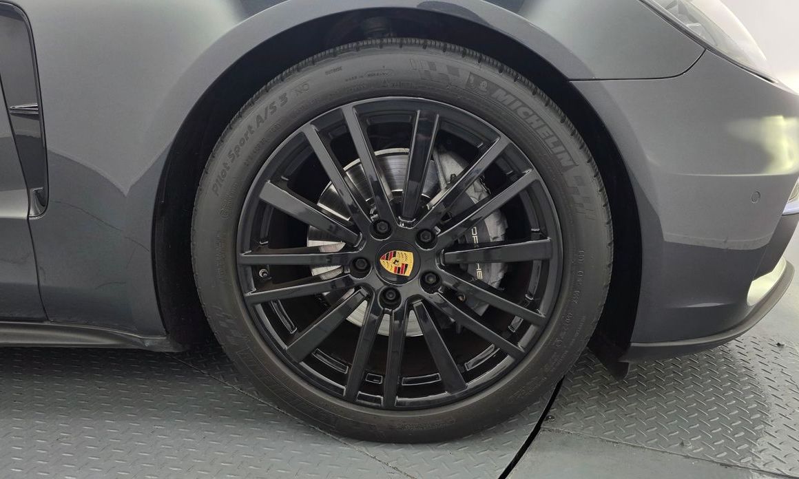 Porsche Panamera 2018