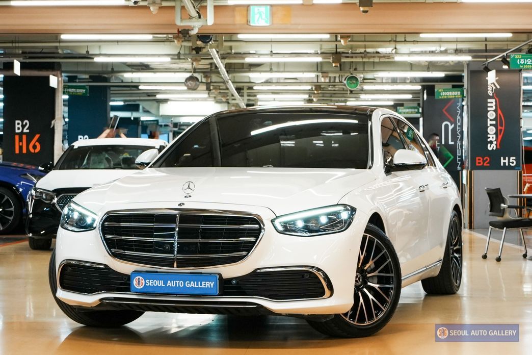 Mercedes-Benz S-Class 2021
