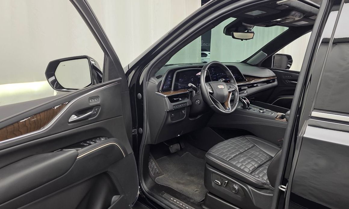 Cadillac Escalade 2023