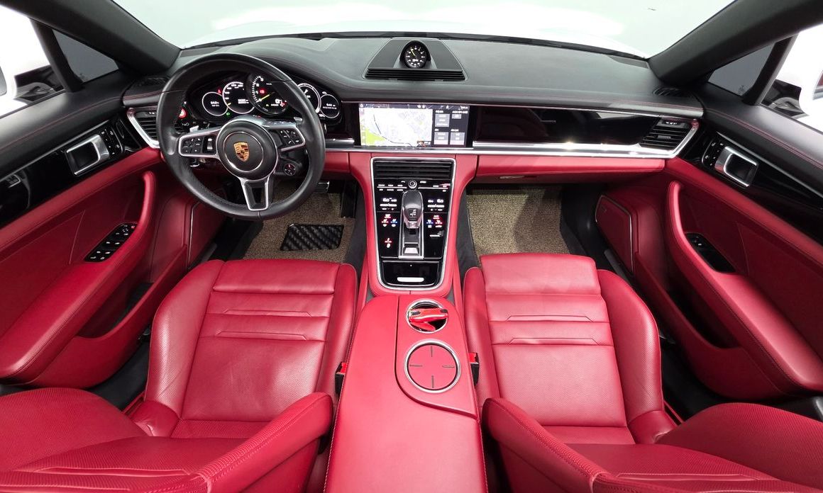 Porsche Panamera 2020