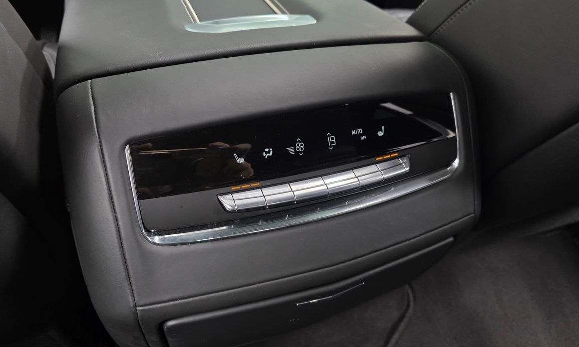 Cadillac Escalade 2023