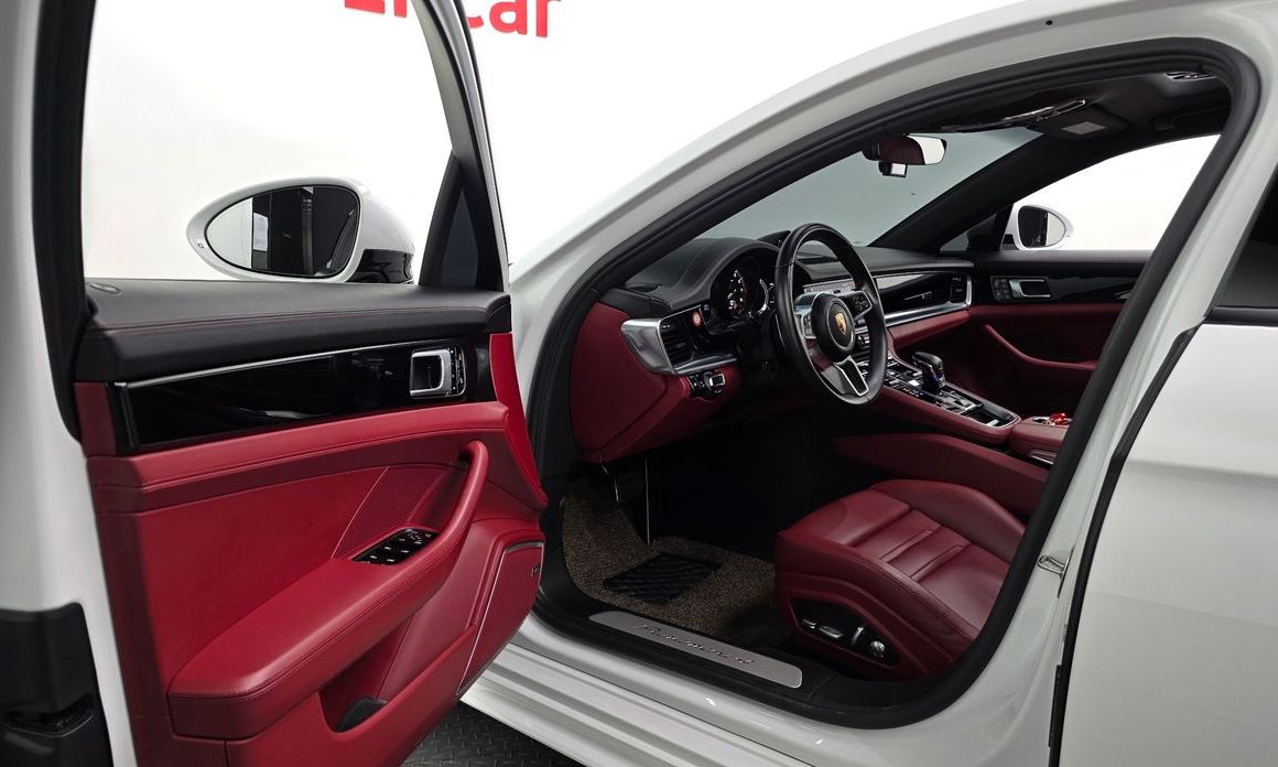 Porsche Panamera 2020