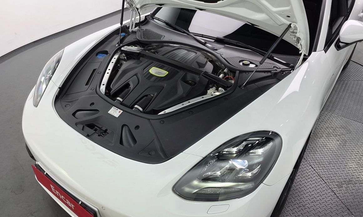 Porsche Panamera 2020