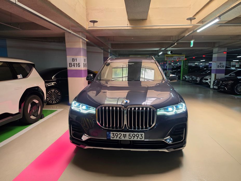 BMW X7 2022