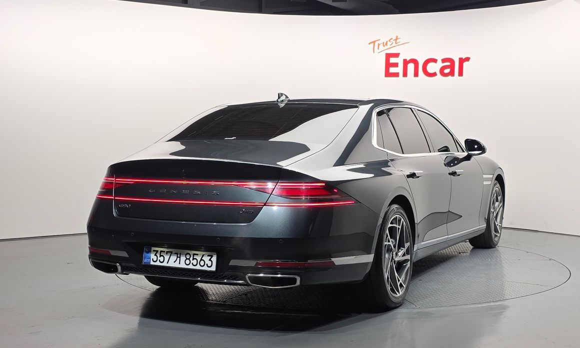 Genesis G90 2025