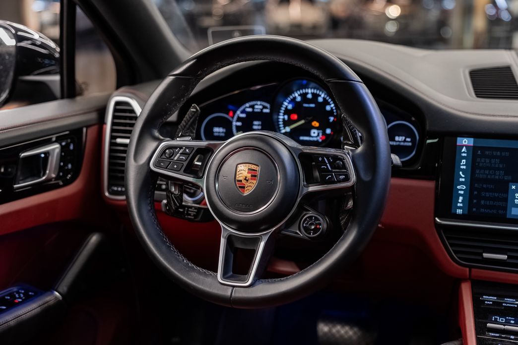 Porsche Cayenne 2020