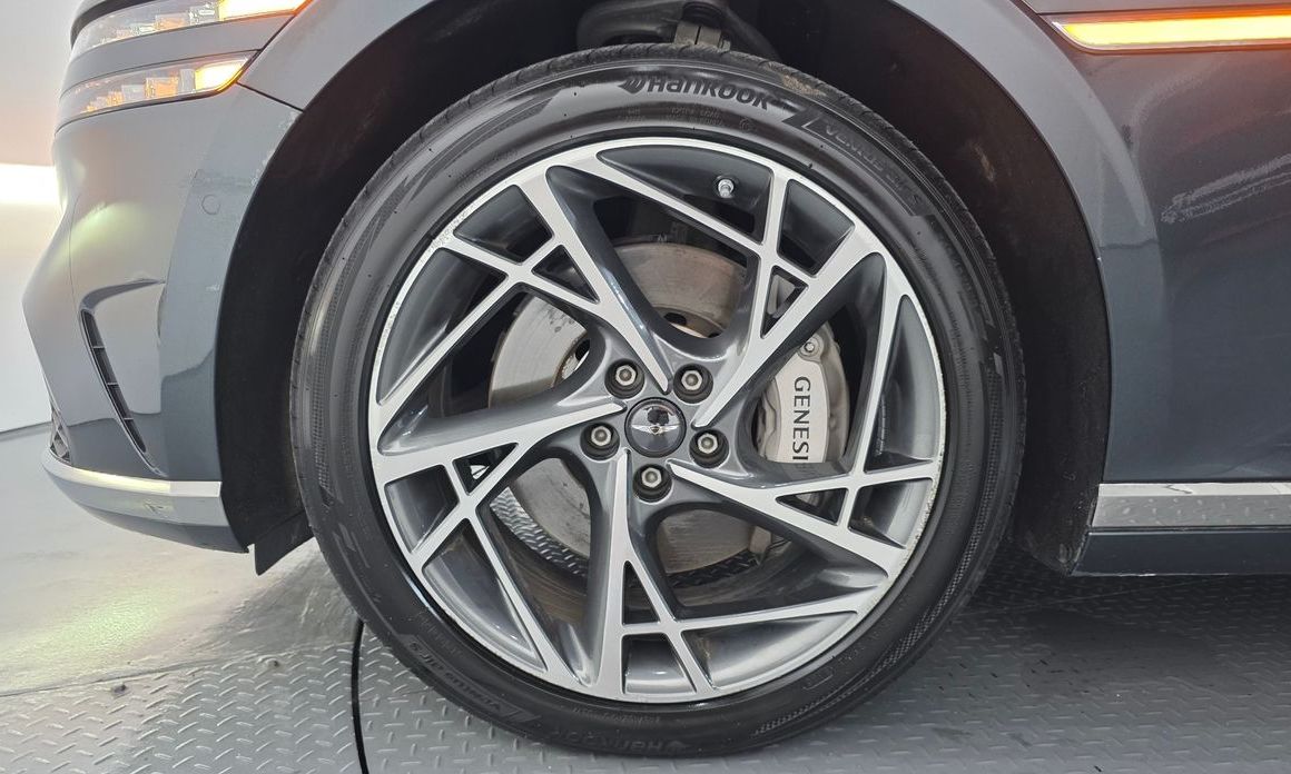 Genesis G90 2025
