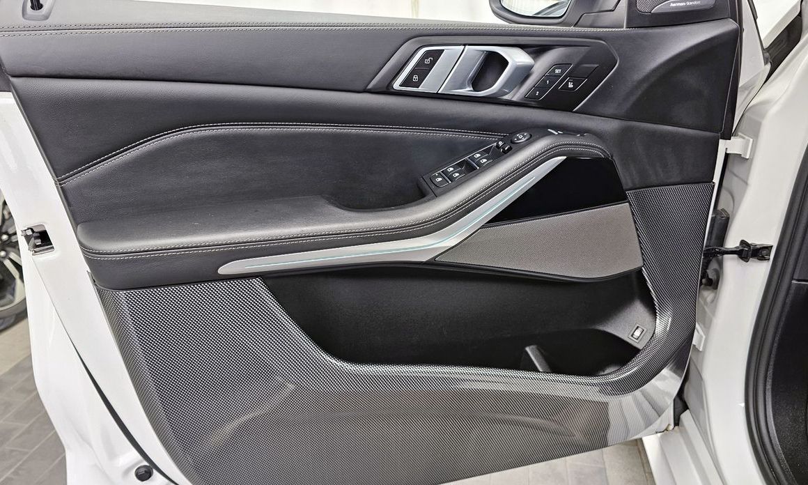BMW X5 2023