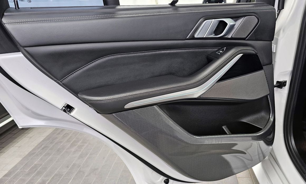 BMW X5 2023