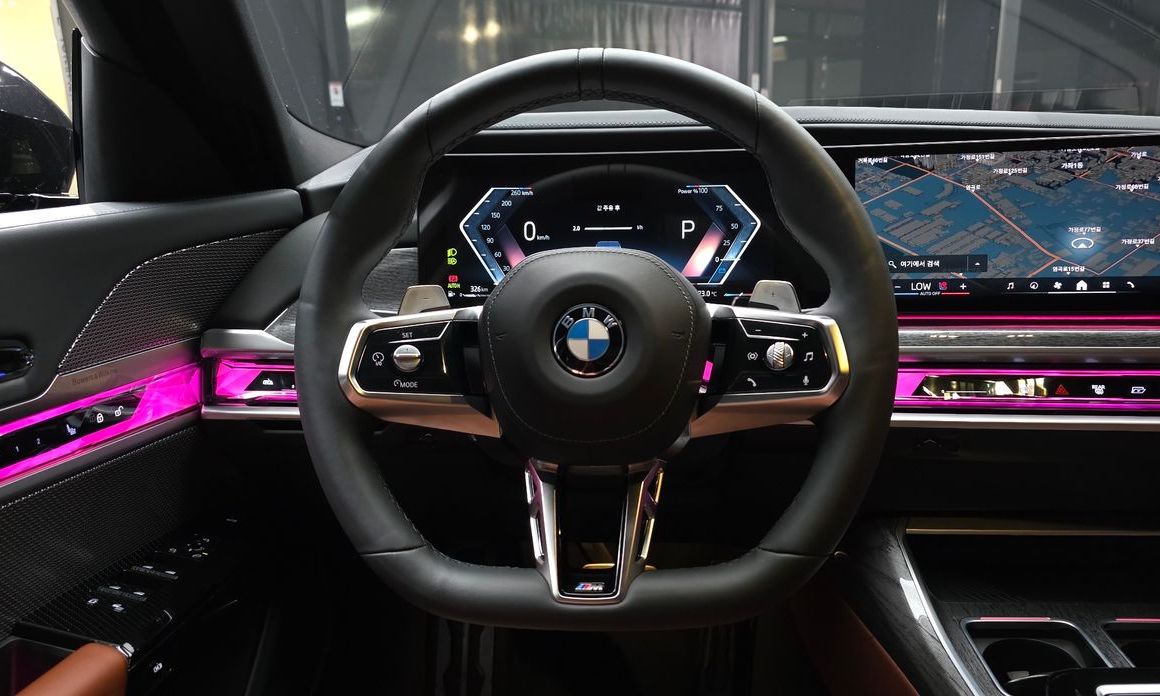 BMW 7-Series 2024