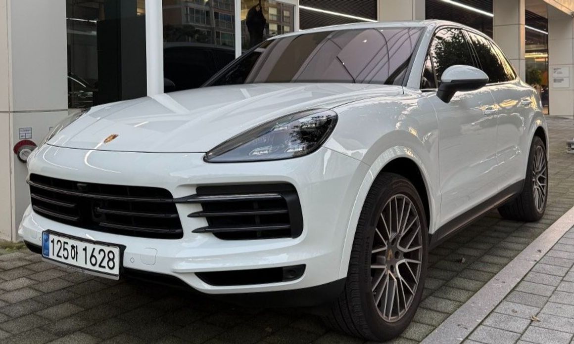 Porsche Cayenne 2023