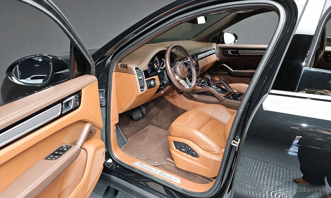 Porsche Cayenne 2023