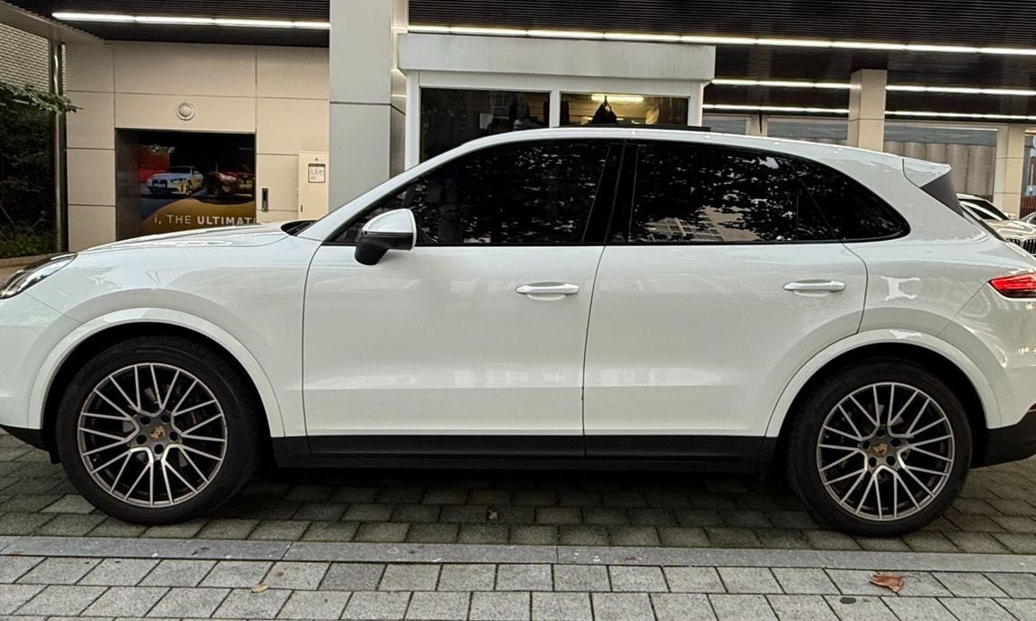 Porsche Cayenne 2023