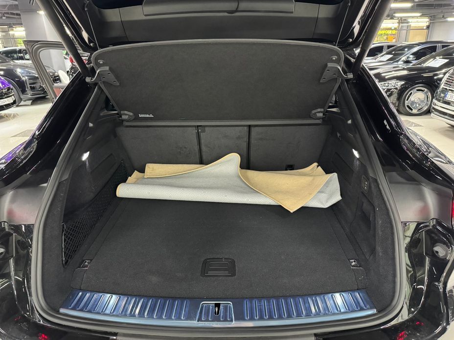 Porsche Cayenne 2024