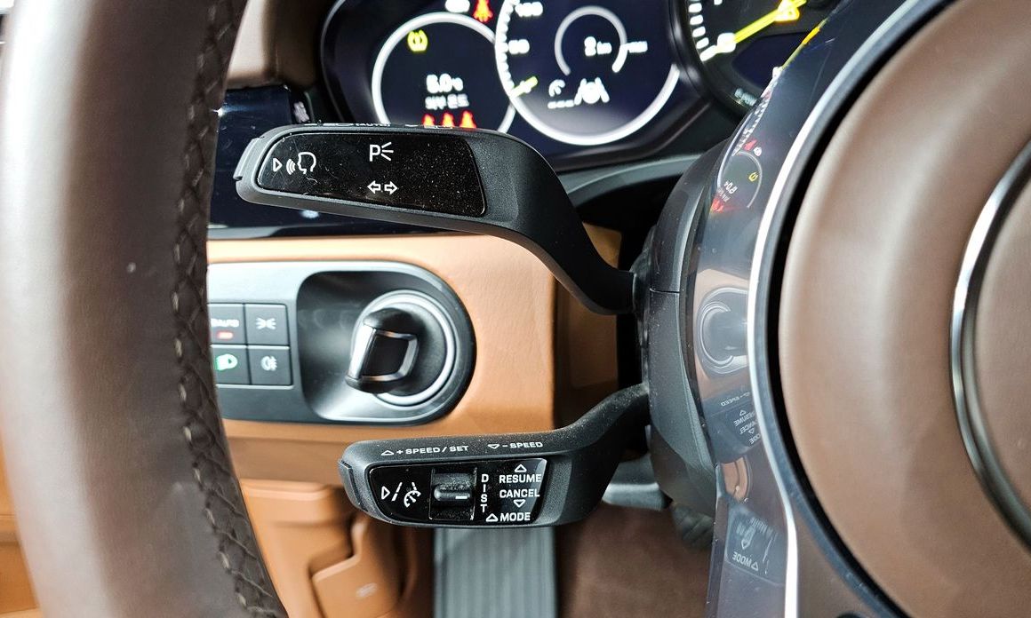 Porsche Cayenne 2023
