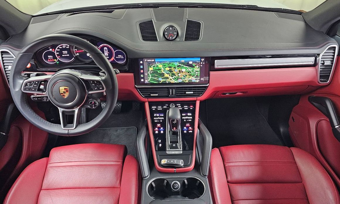 Porsche Cayenne 2023