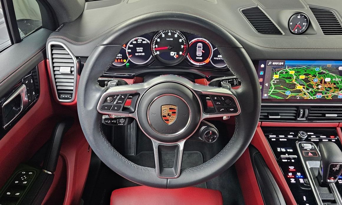 Porsche Cayenne 2023