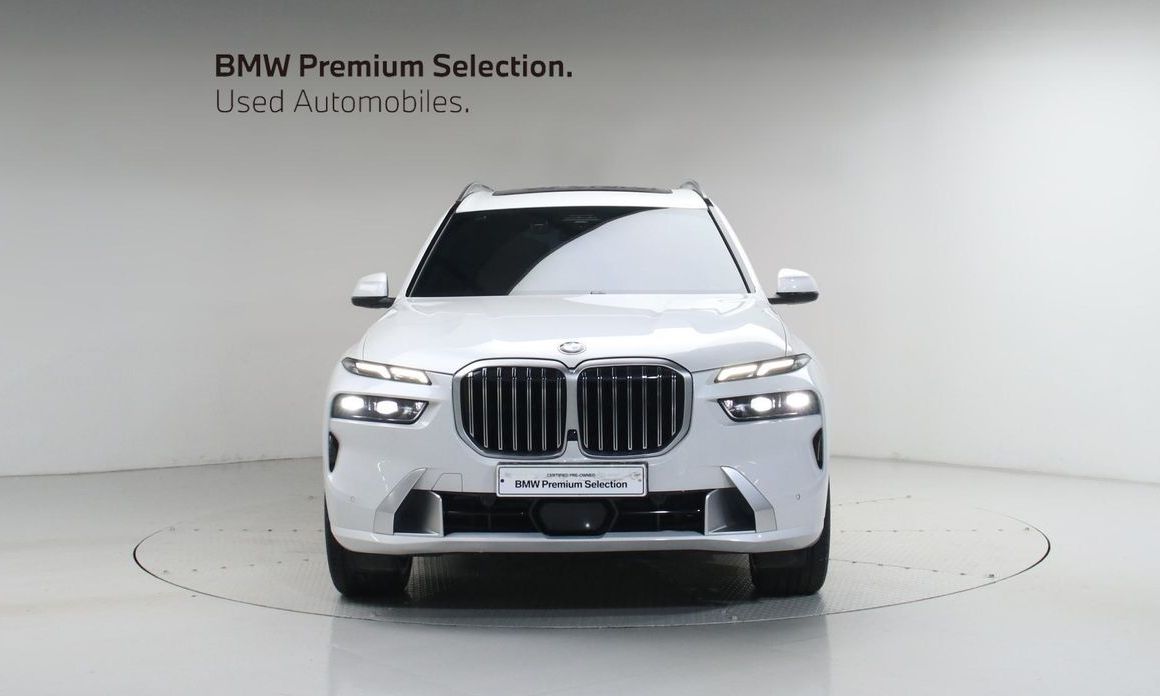 BMW X7 2024