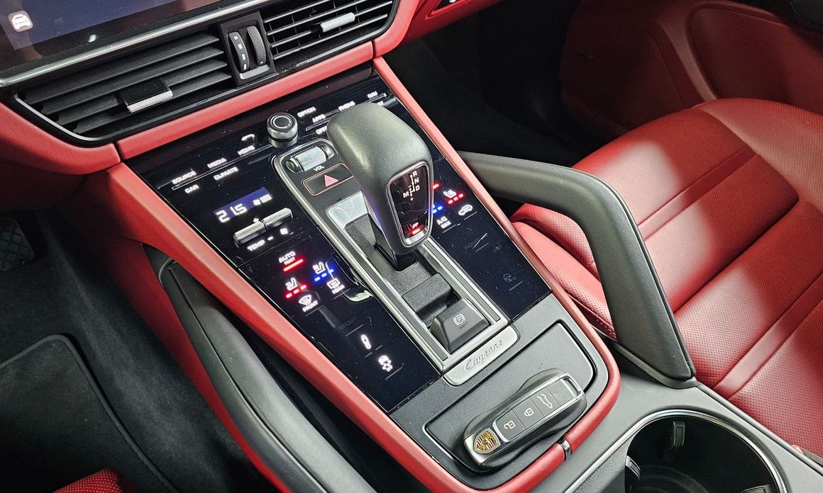 Porsche Cayenne 2023