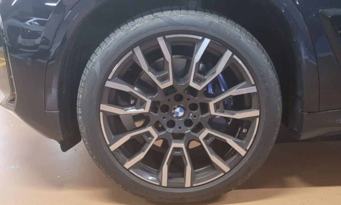 BMW X5 2025