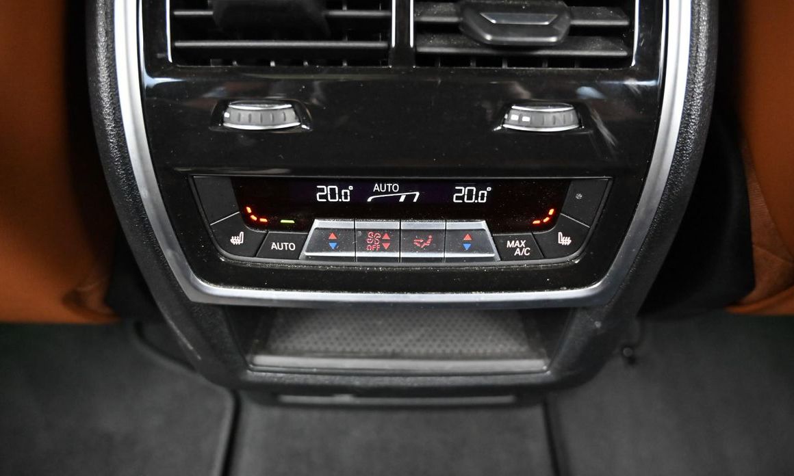 BMW X7 2024
